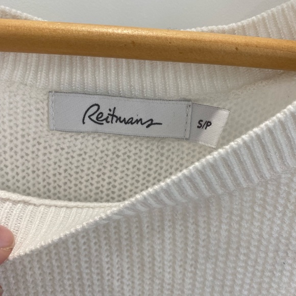 3/$12 Reitmans White Knit Top - Picture 3 of 4